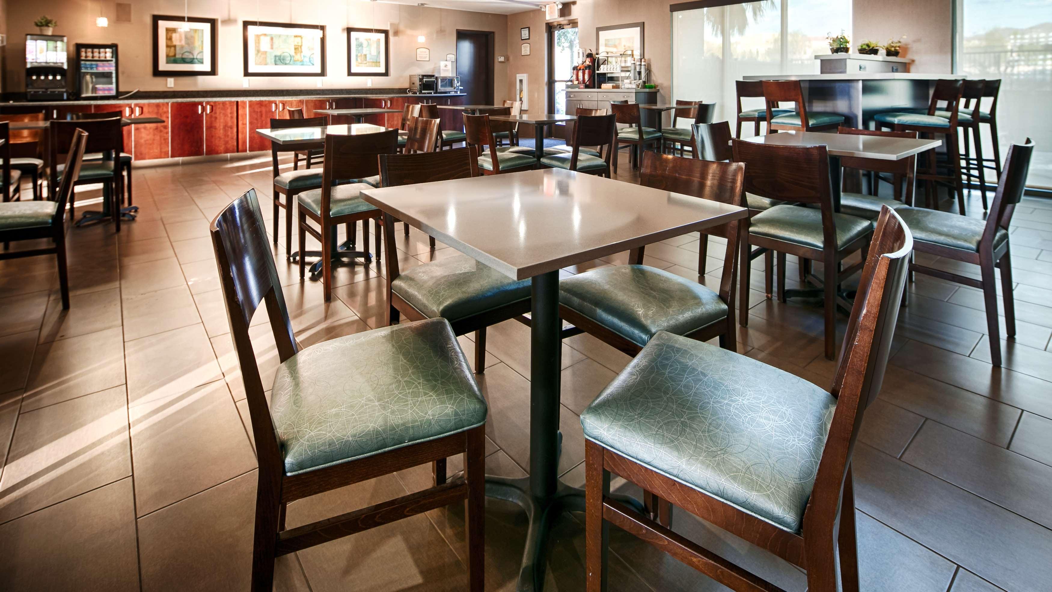 Best Western Plus Las Vegas South Henderson Exterior photo